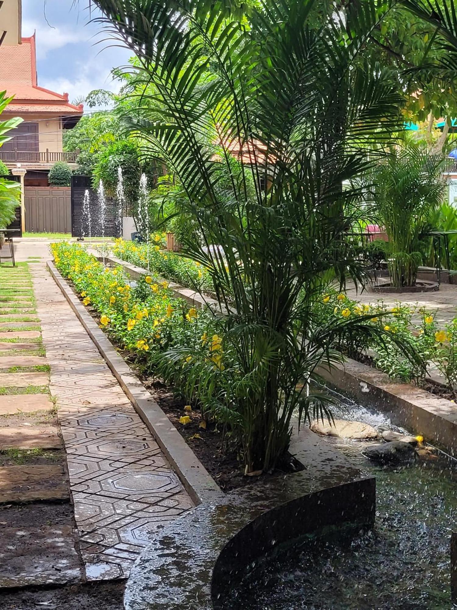 Bamboo Retreat Villa 시엠리아프 외부 사진